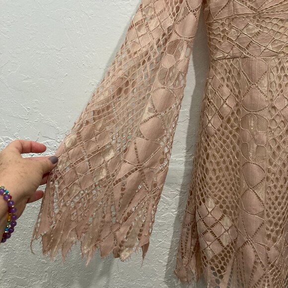 Free People Deco Lace Mini Dress Fairycore Bell Sleeve Ivory Combo Lined Size 4 - Picture 8 of 12